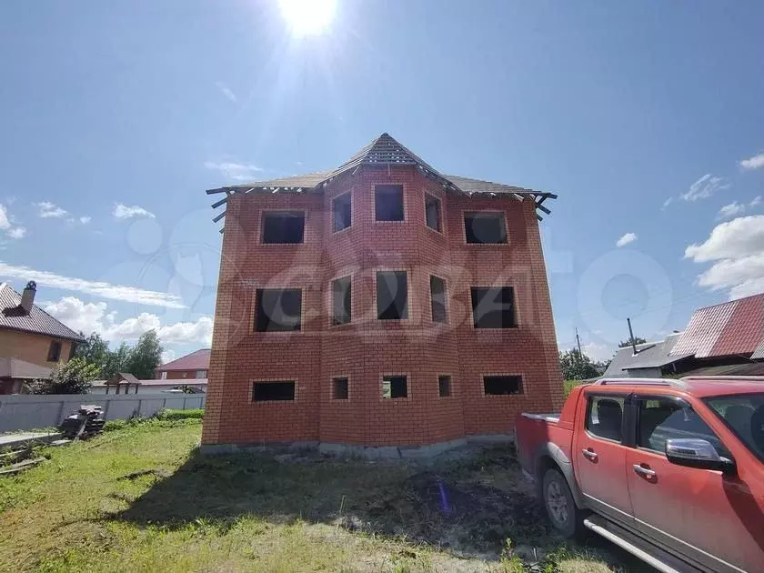 Дом 200 м на участке 12,3 сот. - Фото 0
