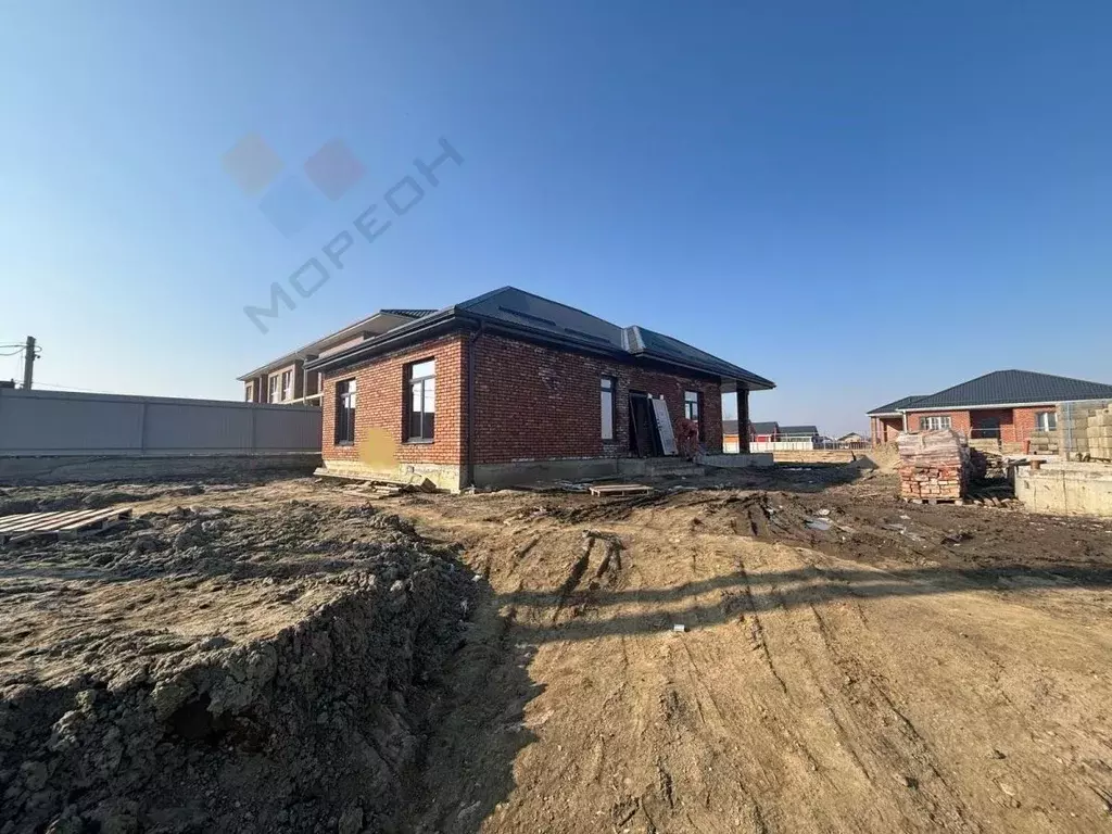 Дом в Адыгея, Тахтамукайский район, Козет аул ул. Натухаевская (85 м) - Фото 1