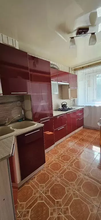 2-к. квартира, 52 м, 2/9 эт. - Фото 1