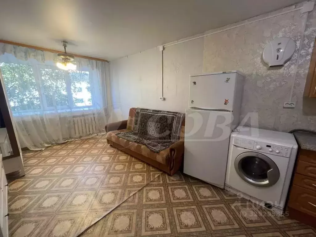 Комната Тюменская область, Тюмень ул. Республики, 167а (13.0 м) - Фото 1