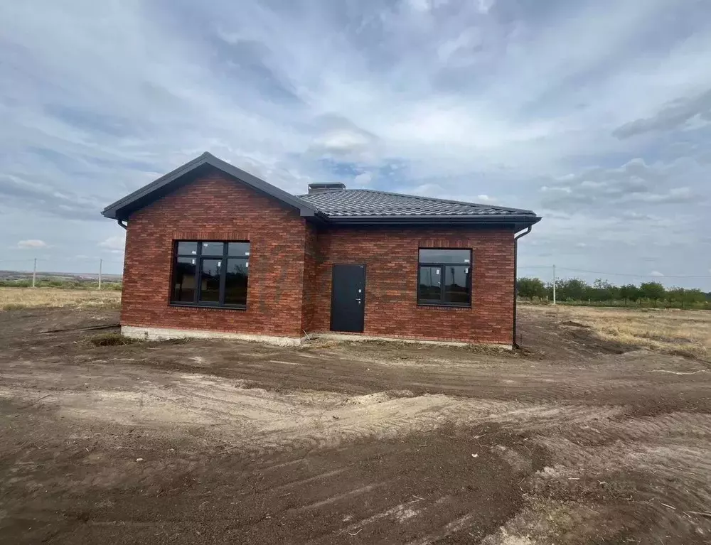 Дом в Ростовская область, Аксайский район, Щепкинское с/пос, пос. ... - Фото 1