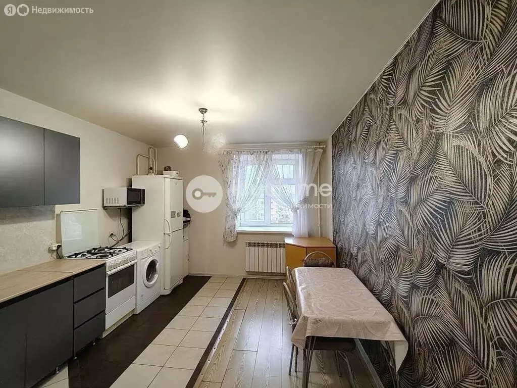 2-комнатная квартира: Казань, улица Сафиуллина, 26А (56.4 м) - Фото 2