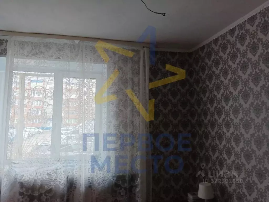 2-к кв. Башкортостан, Благовещенск ул. Комарова, 21/1 (58.5 м) - Фото 0