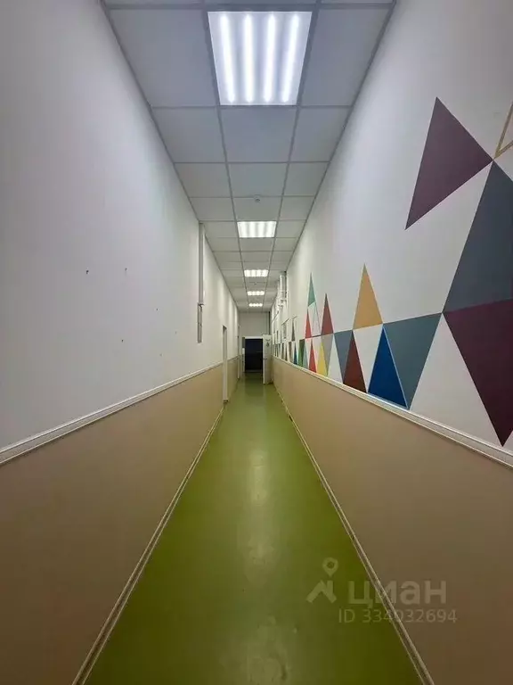 Помещение свободного назначения в Ленинградская область, Кингисепп ... - Фото 1
