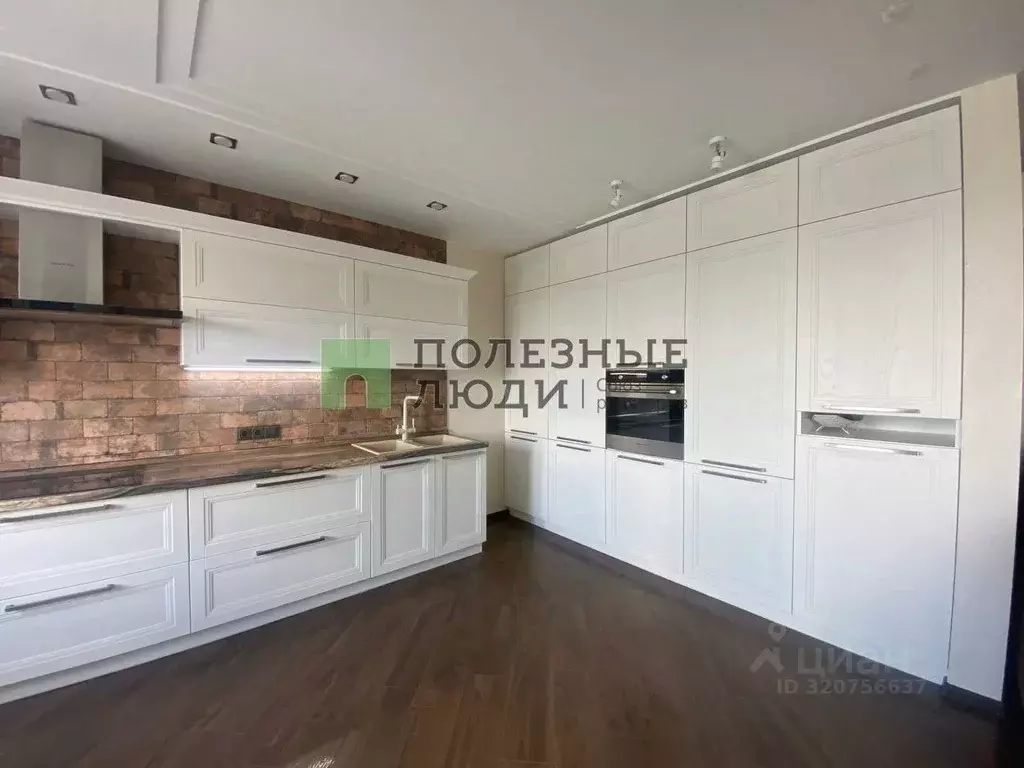 3-к кв. Орловская область, Орел Комсомольская ул., 89 (100.2 м) - Фото 1