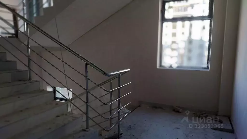 2-к кв. Северная Осетия, Владикавказ ул. Кантемира Гусова, 7/1 (65.4 ... - Фото 1