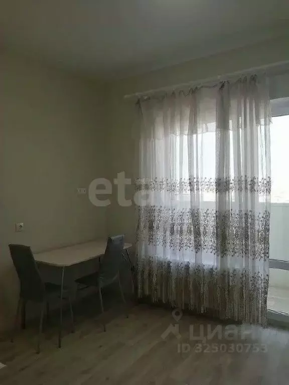 Студия Тюменская область, Тюмень Велижанская ул., 66 (20.0 м) - Фото 1