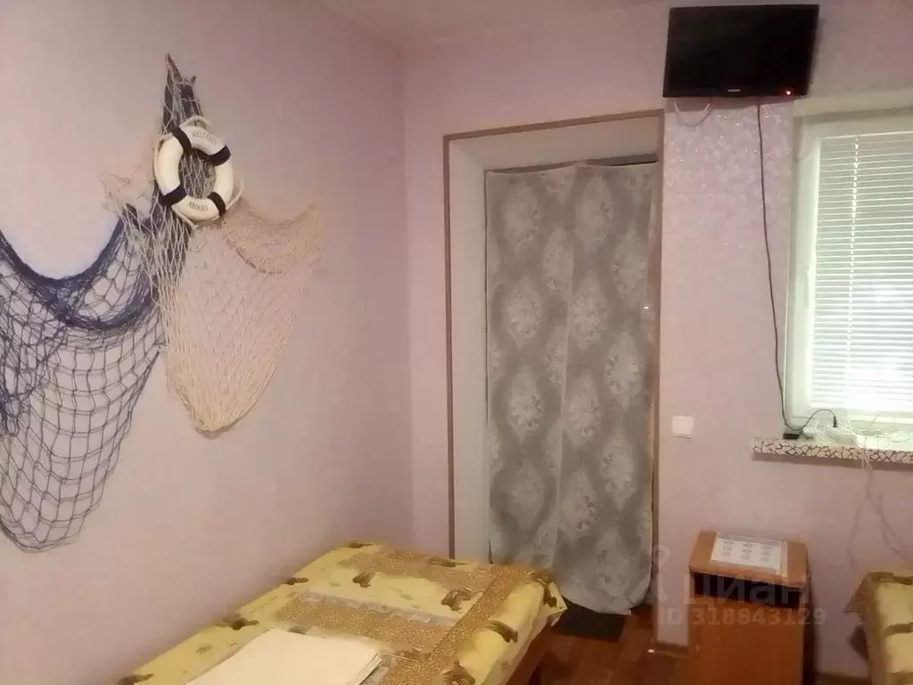 Комната Крым, Сакский район, Новофедоровка пгт ул. Ковыльная, 62 - Фото 1