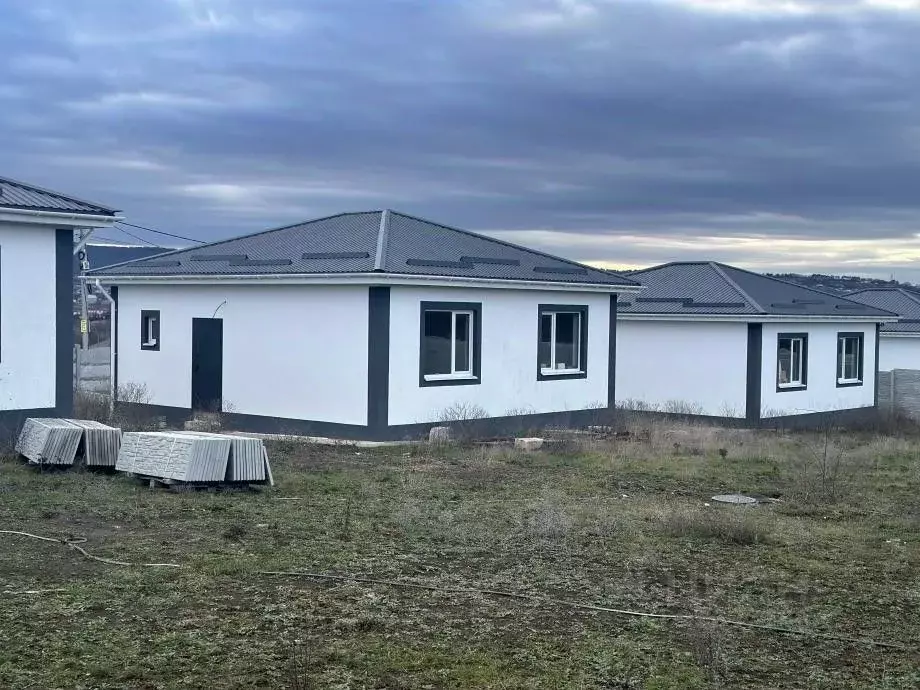 Дом в Крым, Симферопольский район, с. Доброе ул. Солнечная (73 м) - Фото 2