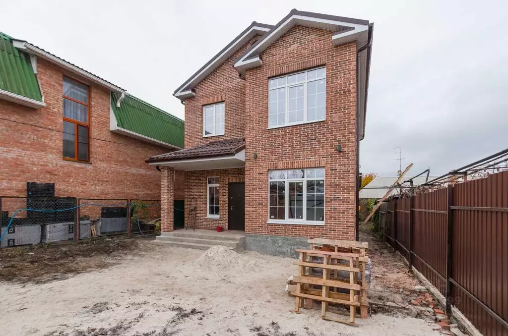 Дом в Ростовская область, Ростов-на-Дону пл. Чкалова (140 м) - Фото 1