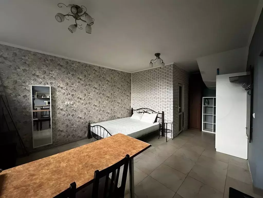 1-к кв. Краснодарский край, Сочи Адлер жилрайон, ул. Черниговская, 66 ... - Фото 1