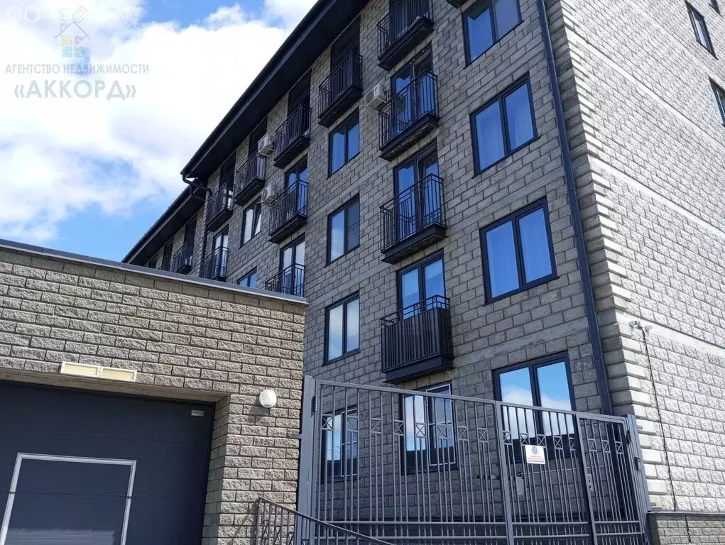 Квартира-студия: Барнаул, Полярная улица, 48 (16.9 м) - Фото 1