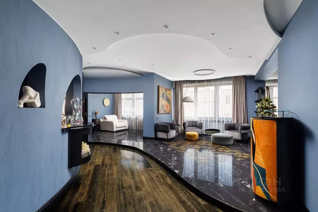 Квартира, 3 комнаты, 210 м - Фото 0