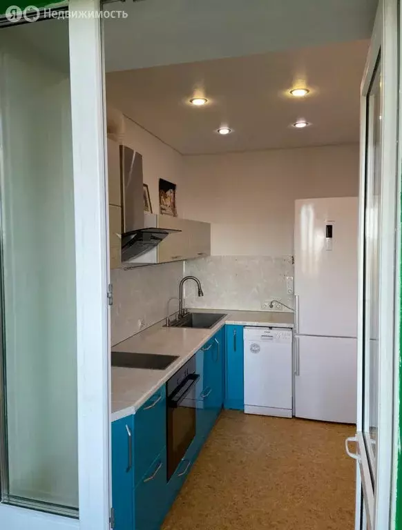 2-комнатная квартира: Сыктывкар, проспект Бумажников, 50 (56 м) - Фото 2