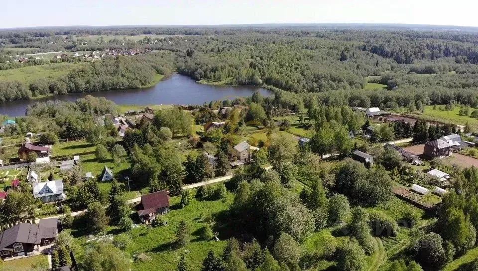 Участок в Московская область, Клин городской округ, д. Ивановское  ... - Фото 0