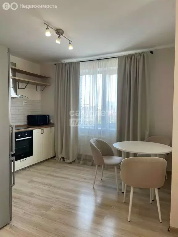 2-комнатная квартира: Ижевск, улица Орджоникидзе, 69 (59.9 м) - Фото 2