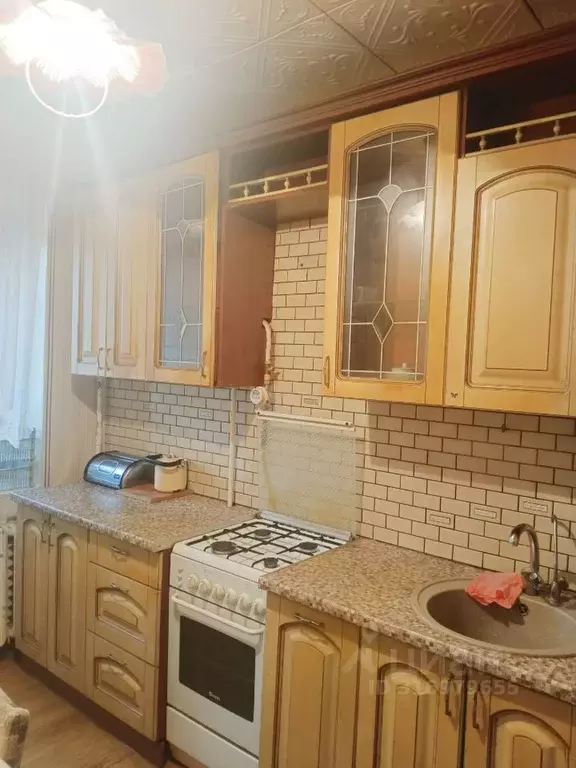 1-к кв. Чувашия, Новочебоксарск ул. 10-й Пятилетки, 66 (28.9 м) - Фото 0