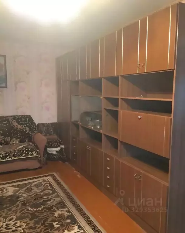 2-к кв. Псковская область, Псков ул. Максима Горького, 25 (45.0 м) - Фото 1