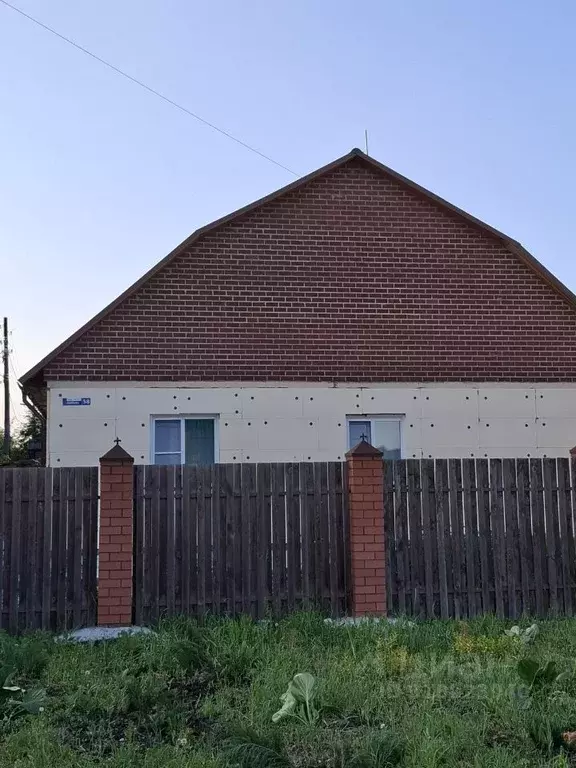 Дом в Челябинская область, Копейск ул. Алябьева, 58 (78 м) - Фото 0