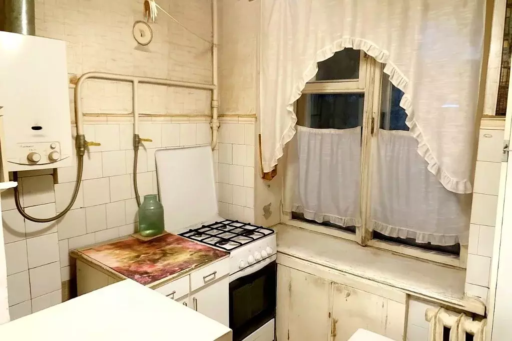 2-к кв. Московская область, Королев проезд Макаренко, 12 (41.6 м) - Фото 2