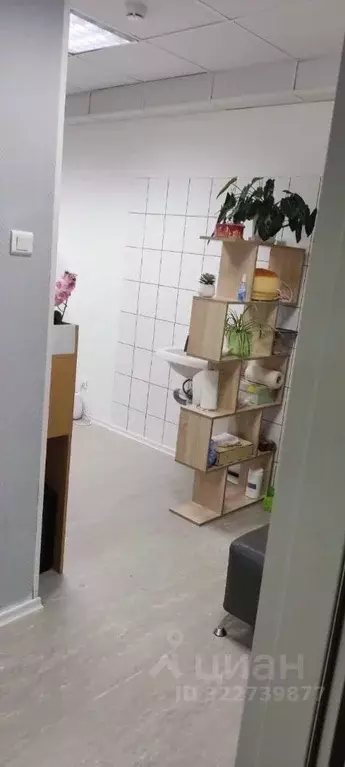 Помещение свободного назначения в Ханты-Мансийский АО, Лянтор ... - Фото 1