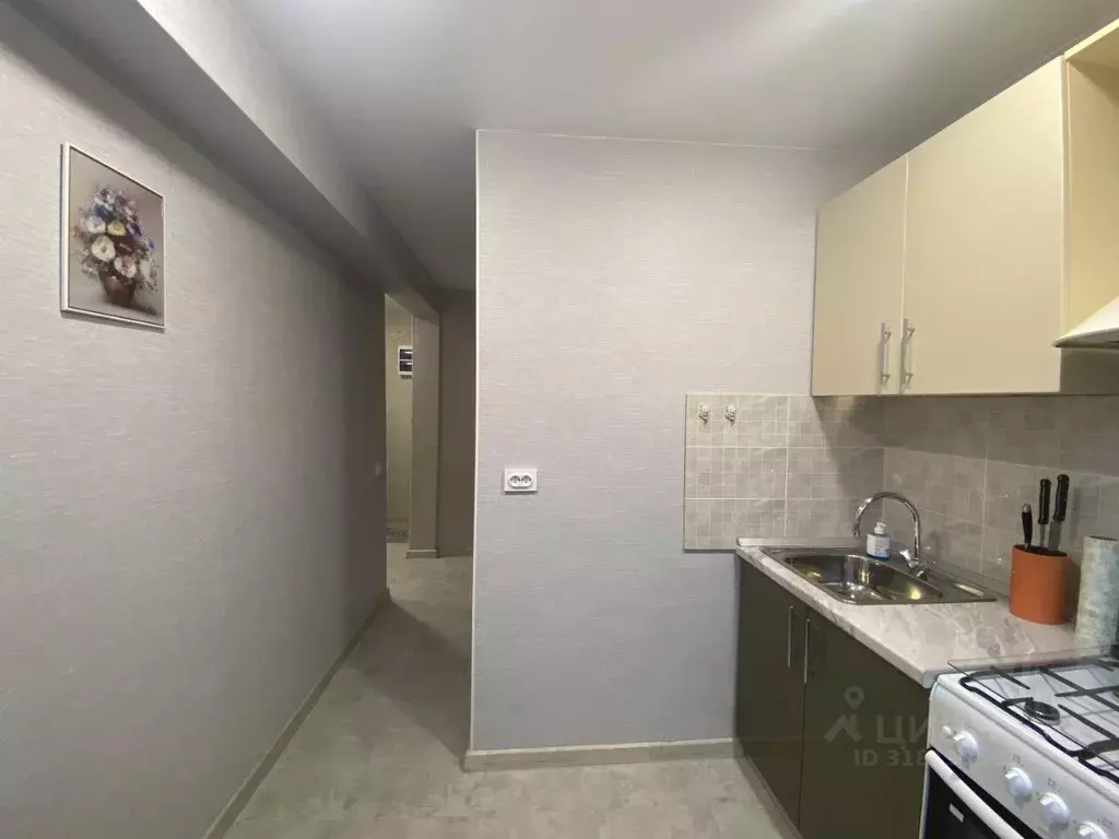 3-к кв. Омская область, Омск Городок Нефтяников мкр, ул. ... - Фото 2