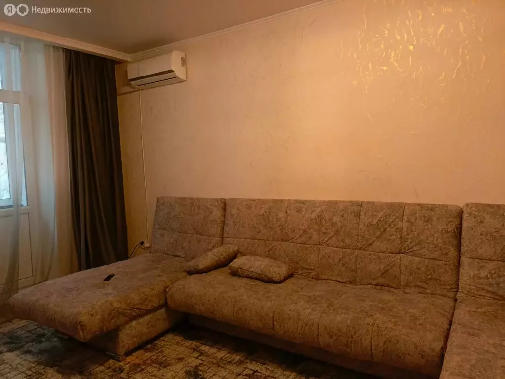 3-комнатная квартира: Саратов, Международная улица, 26 (86 м) - Фото 1