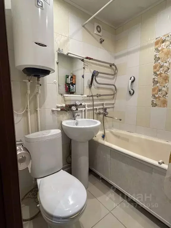 2-к кв. Алтайский край, Барнаул пер. Малый Прудской, 40А (43.0 м) - Фото 1