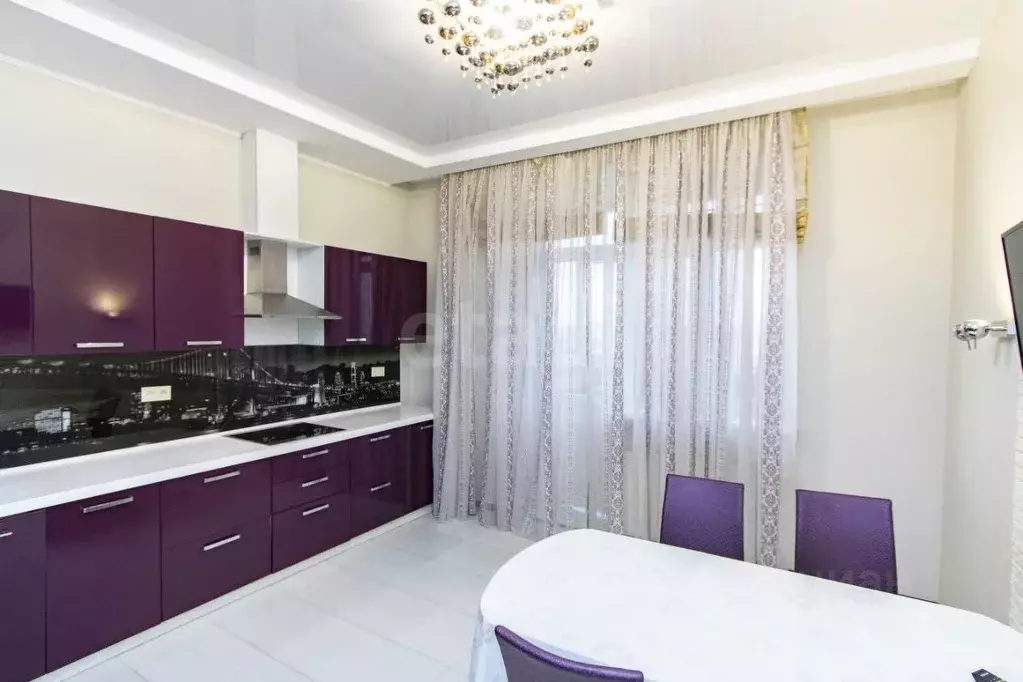 3-к кв. Тюменская область, Тюмень ул. Малыгина, 90 (130.7 м) - Фото 2