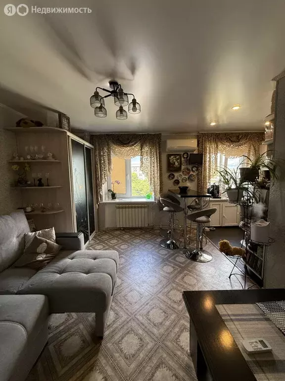 3-комнатная квартира: Новосибирск, Промышленная улица, 6 (54.5 м) - Фото 1
