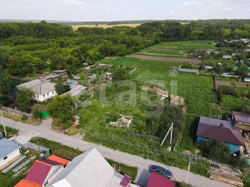 Участок в Тюменская область, Исетский муниципальный округ, с. ... - Фото 0