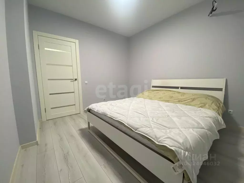 1-к кв. Тюменская область, Тюмень Новгородская ул., 22 (38.0 м) - Фото 1