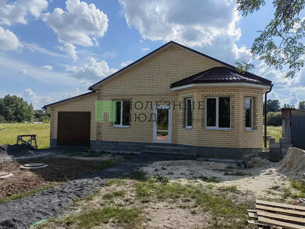 Дом в Белгородская область, Яковлевский муниципальный округ, с. Шопино ... - Фото 1