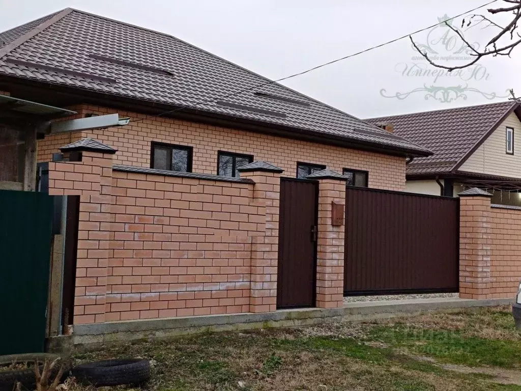 Дом в Краснодарский край, Абинск ул. Толстого (134 м) - Фото 1