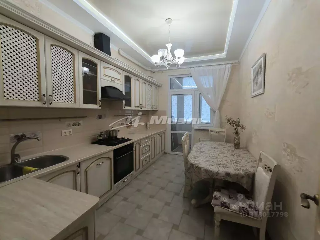 2-к кв. Крым, Симферополь пер. Смежный, 10 (62.0 м) - Фото 1