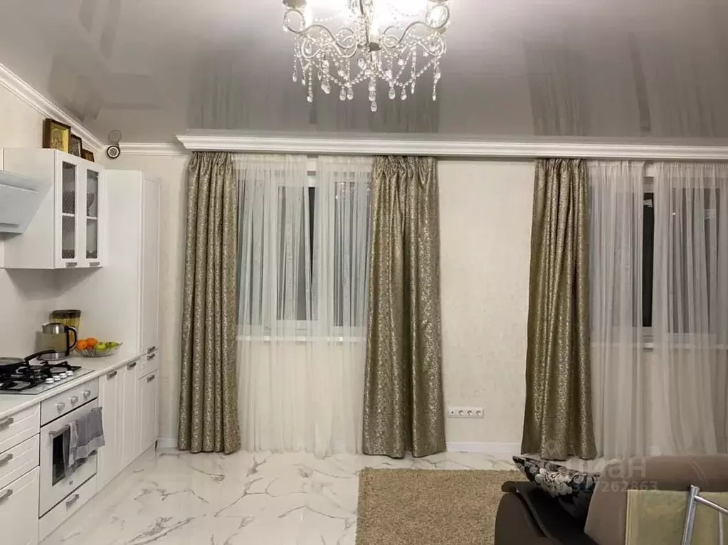 2-к кв. Краснодарский край, Геленджик ул. Толстого (61.0 м) - Фото 0