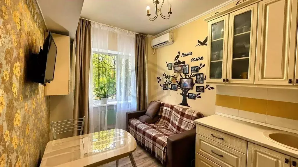 2-к кв. Крым, Ялта ул. Горького, 21 (51.4 м) - Фото 1