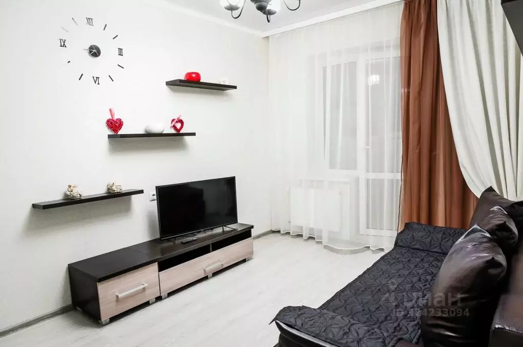 1-к кв. Пензенская область, Пенза ул. Антонова, 28 (40.0 м) - Фото 1