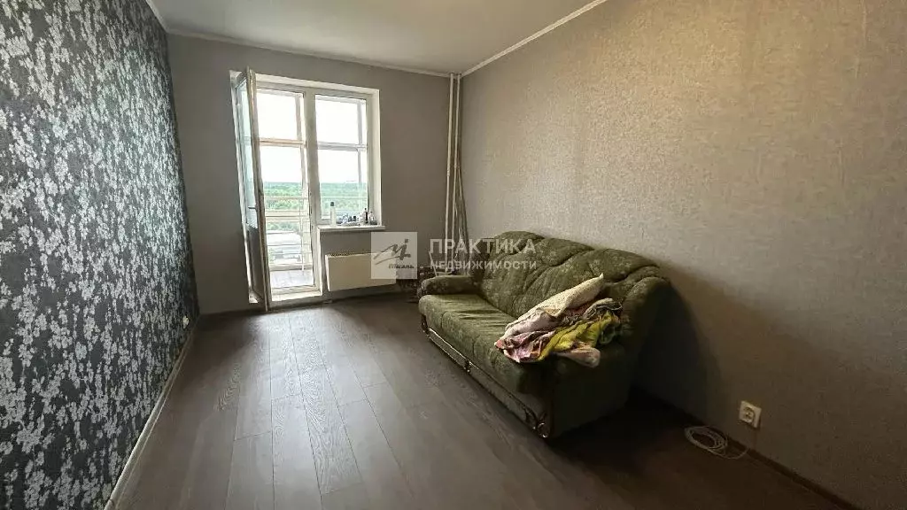 Продается 3-комнатная квартира - Фото 1
