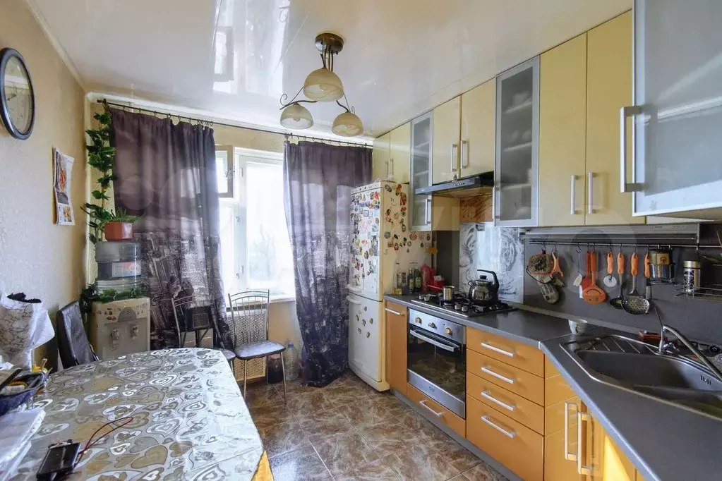 3-к. квартира, 61 м, 5/9 эт. - Фото 0