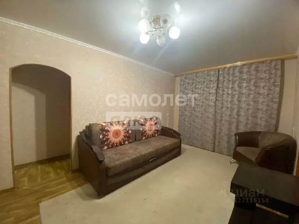 2-к кв. Пензенская область, Кузнецк ул. Победы, 50 (41.9 м) - Фото 1