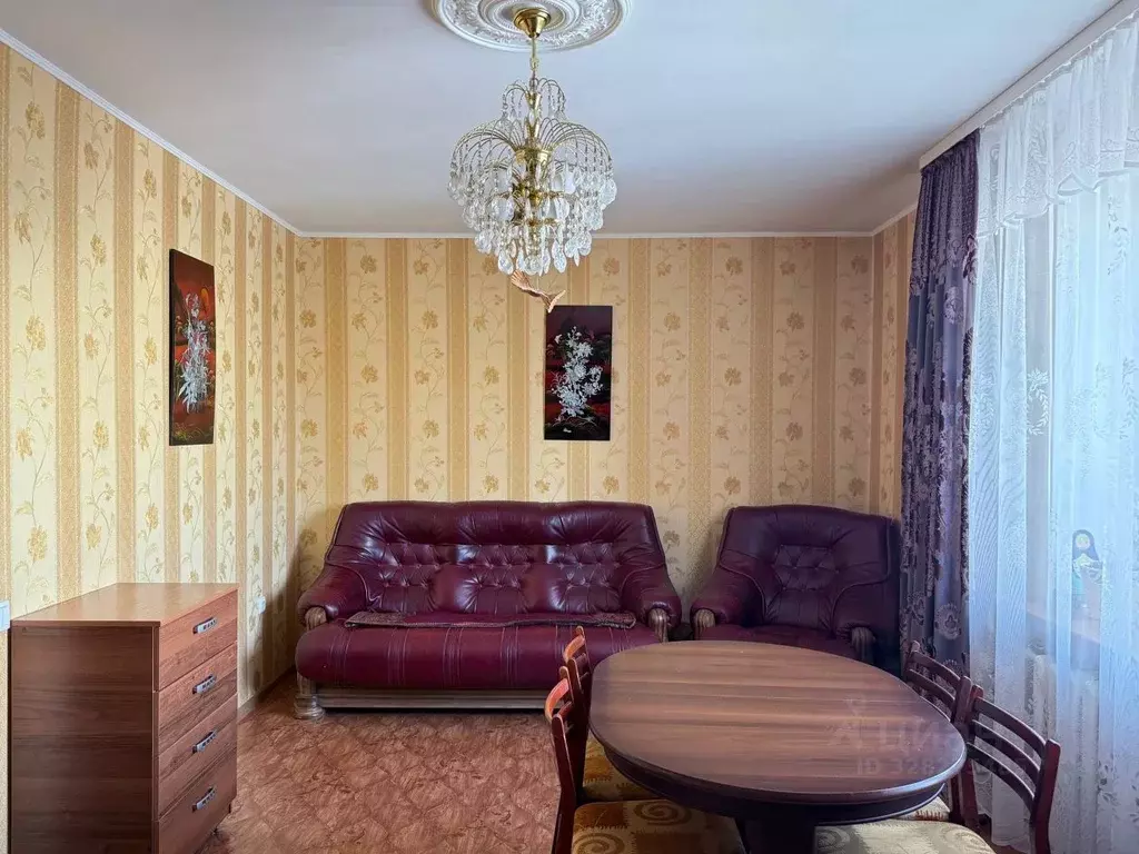 3-к кв. Башкортостан, Уфа Красноводская ул., 3 (82.7 м) - Фото 1