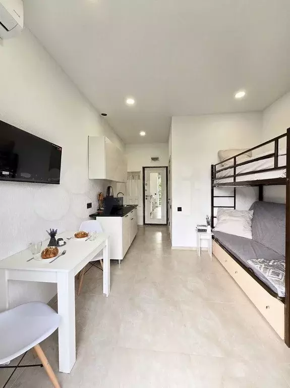 Квартира-студия, 22 м, 3/3 эт. - Фото 1