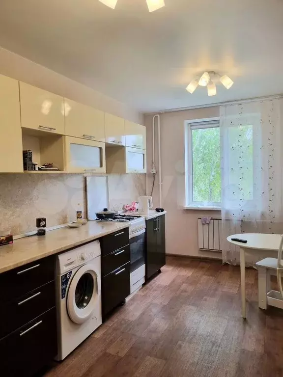 1-к. квартира, 35 м, 3/3 эт. - Фото 1