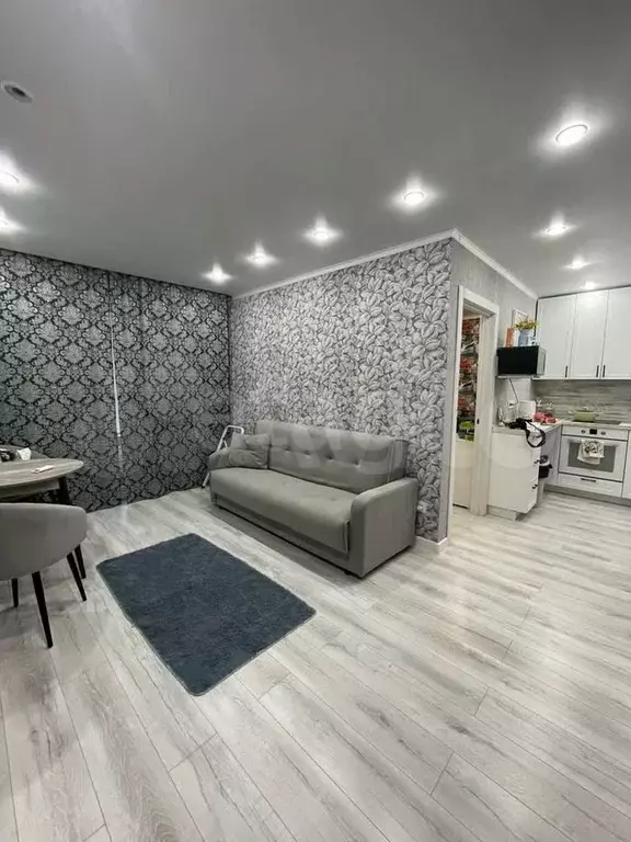 1-к. квартира, 42,6 м, 5/10 эт. - Фото 0