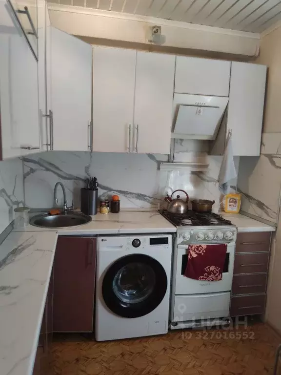 3-к кв. Воронежская область, Семилуки ул. Дзержинского, 22 (55.0 м) - Фото 2