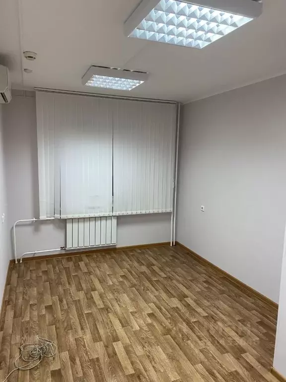 Офис в Красноярский край, Красноярск Северный мкр, ул. Урванцева, 7 ... - Фото 2