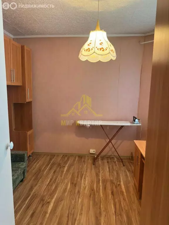 4-комнатная квартира: Орск, Братская улица, 50 (61 м) - Фото 0