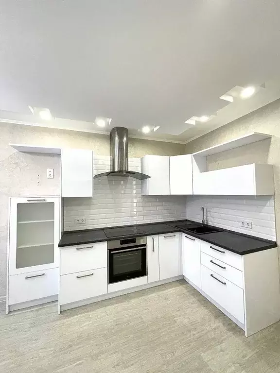 3-к кв. Алтайский край, Барнаул ул. Попова, 113 (92.0 м) - Фото 0