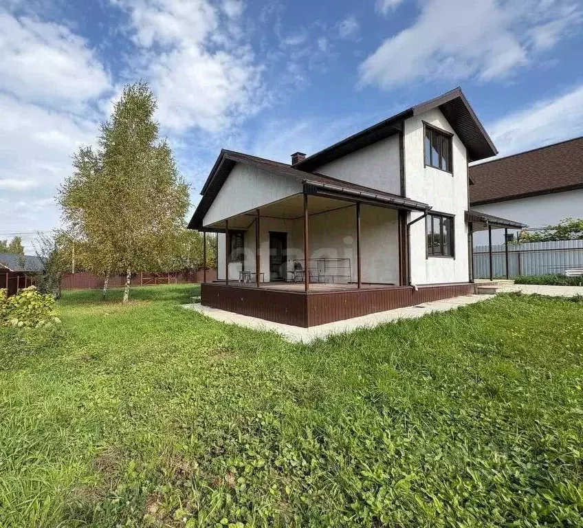 Дом в Калужская область, Малоярославецкий район, Шумятино с/пос, д. ... - Фото 1